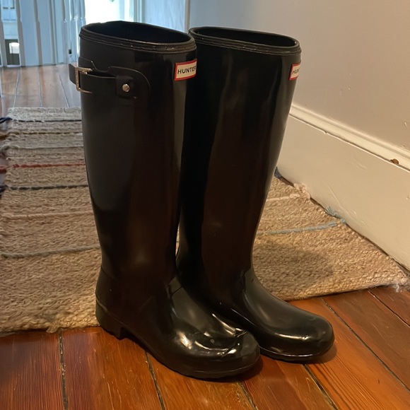 COPY - HUNTER *Nwot* Tall Rain Boots - Picture 2 of 5